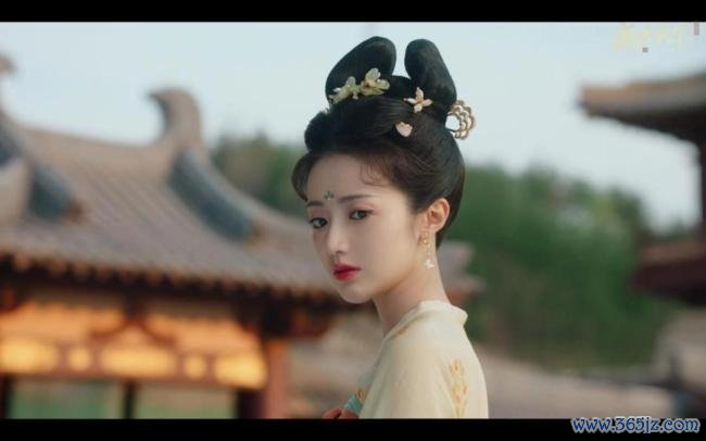 上线5天卖了100万套，这可能是频年来最上面的“女帝模拟器” 职权接触新高度